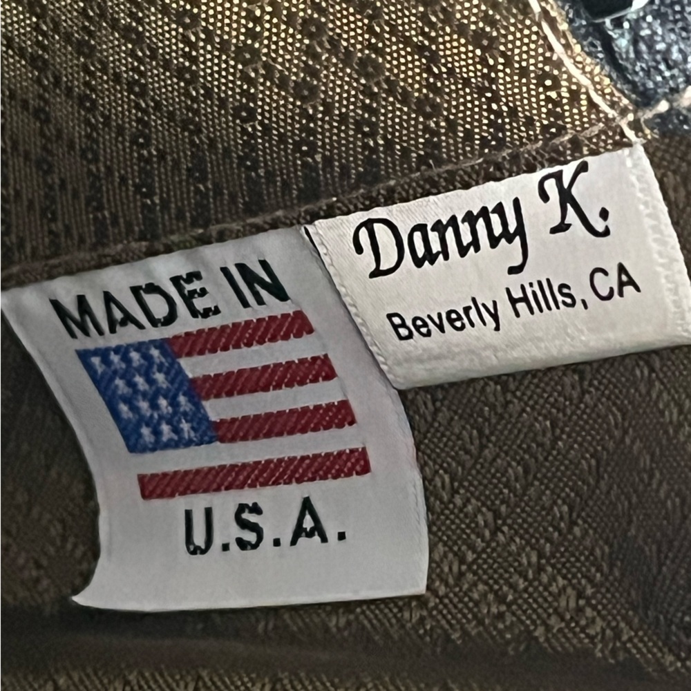 Danny K. Beverly Hills Multicolor Geometric Tapestry Tote Bag - Picture 9 of 12